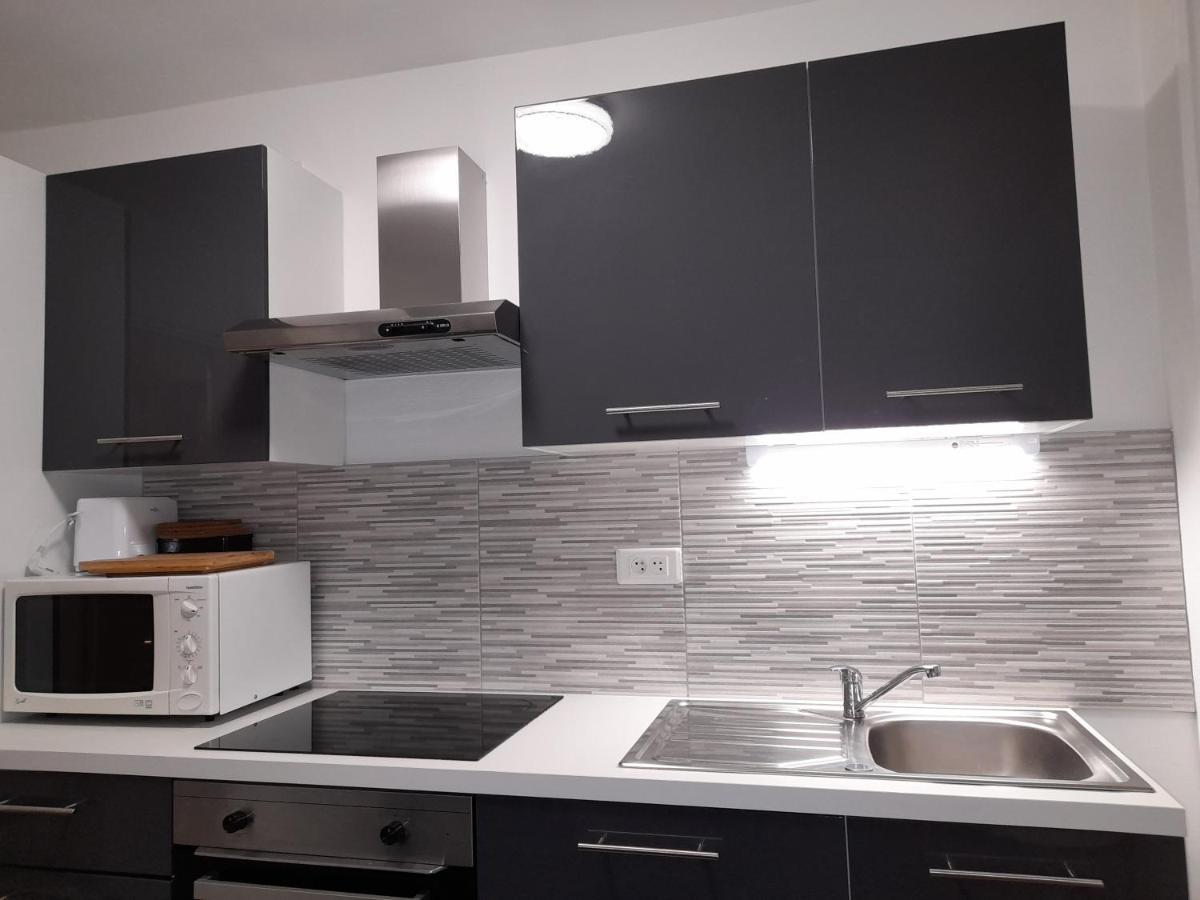 Appartement Orange Reims Exterior photo